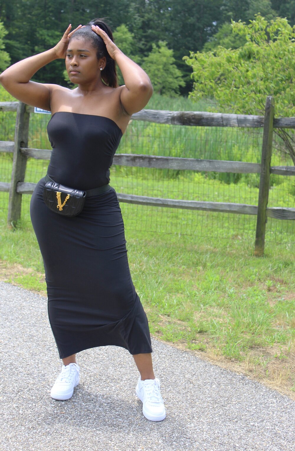 Tube dress with sneakers top
